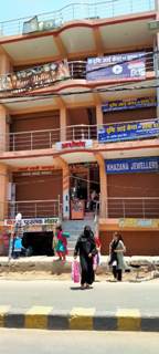 Ekta Chok Bhabua , City - Bhabua-821101